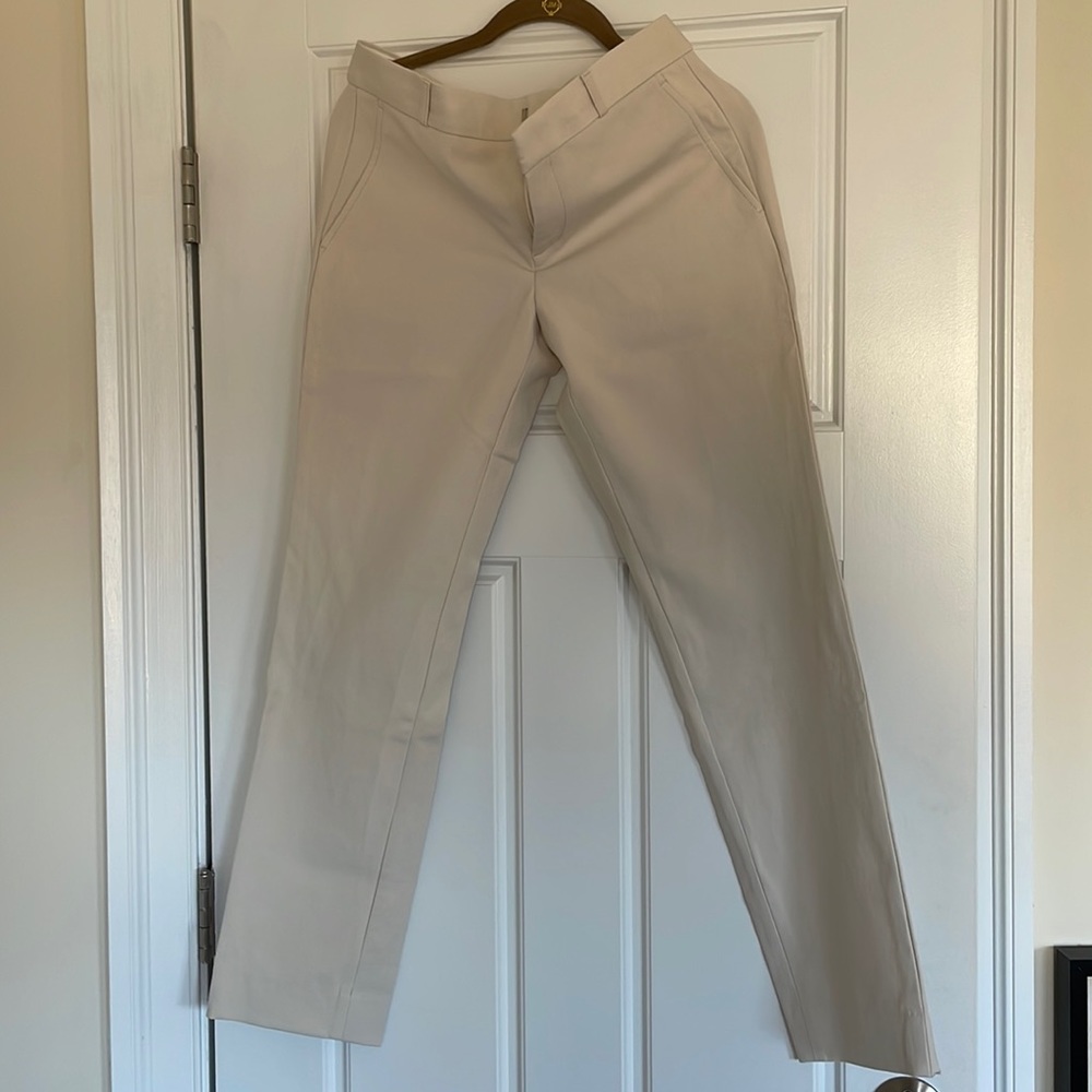 Banana Republic cream-colored dress pant